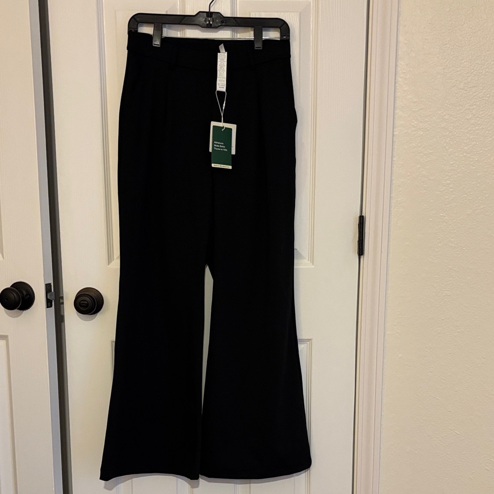 HALARA Black Wide-Leg Ponte Pants